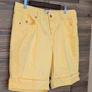 Cato Bright Yellow Roll-Cuff Bermuda Shorts 16X
